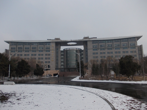 22吉林大學南嶺校區(qū)圖書館.jpg